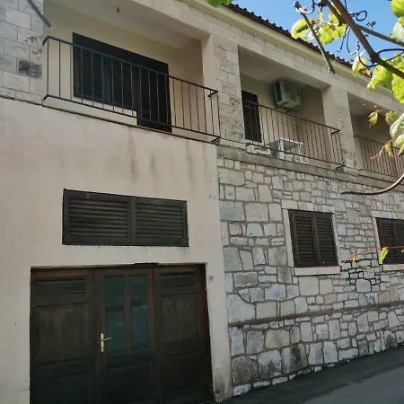 Paraiso & * ברנה